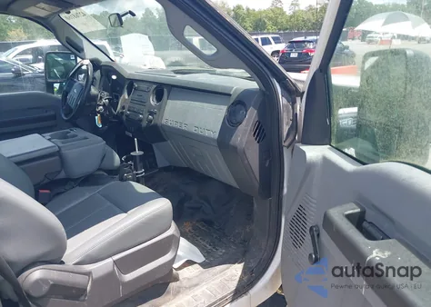 2014 Ford F-350 Xl из США, поврежденный, VIN 1FTBF3A63EEB30134